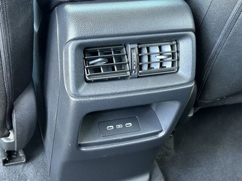 Used 2025 Honda CR-V EX image 15