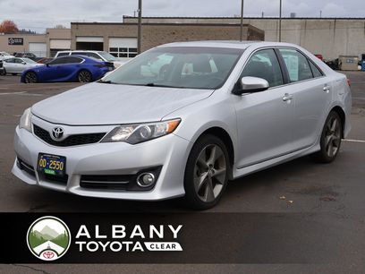 Used 2013 Toyota Camry SE