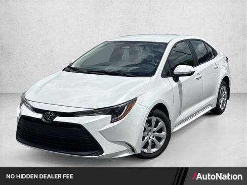 Used 2026 Toyota Corolla LE FWD image 1