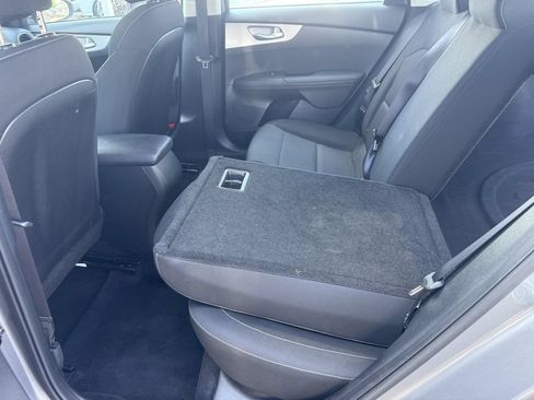 Used 2024 Kia Forte LXS FWD image 23