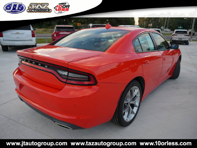 Used 2022 Dodge Charger SXT w/ Plus Group RWD image 9