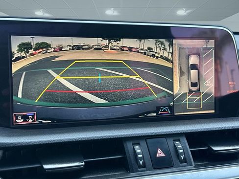 Used 2019 Lexus ES 350 Ultra Luxury w/ Accessory Package 2 image 22