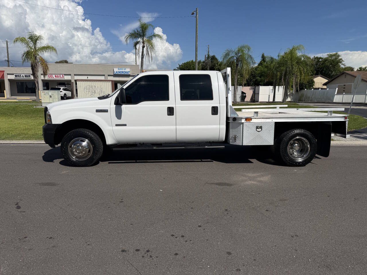 Used 2006 Ford F350 XL AWD/4WD image 4