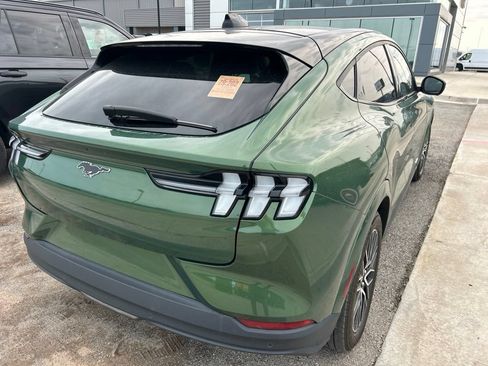 Used 2025 Ford Mustang Mach-E Premium AWD/4WD image 4