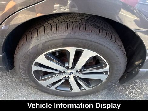 Used 2018 Subaru Outback 2.5i Limited AWD/4WD image 10