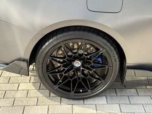 Used 2022 BMW M4 xDrive Competition AWD/4WD image 39