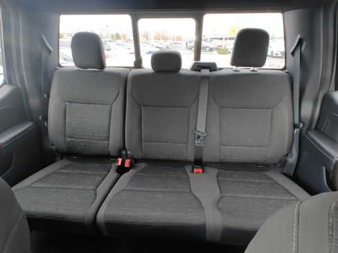 Used 2022 Ford F150 XLT w/ Equipment Group 302A High image 21