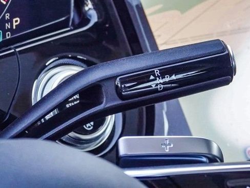 New 2025 Mercedes-Benz E 450 4MATIC All-Terrain Wagon image 17