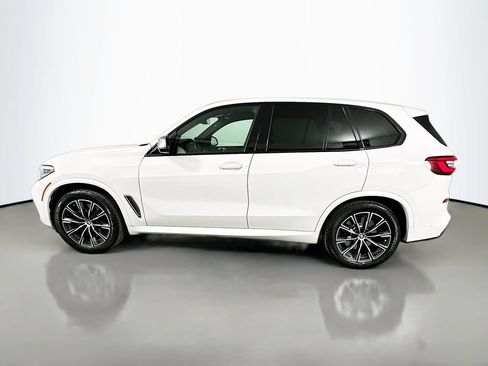 Used 2020 BMW X5 M50i w/ Premium Package AWD/4WD image 8