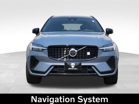 Certified 2024 Volvo XC60 T8 Polestar AWD/4WD image 3