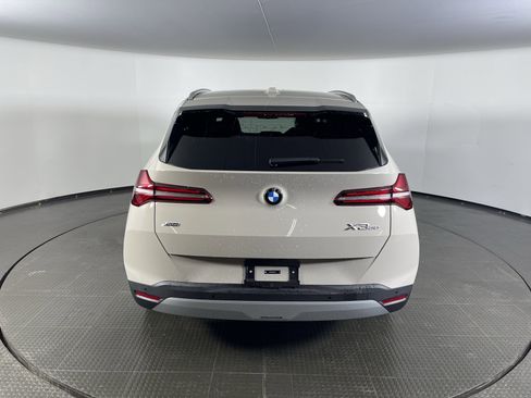Used 2025 BMW X3 xDrive30i w/ Premium Package image 7