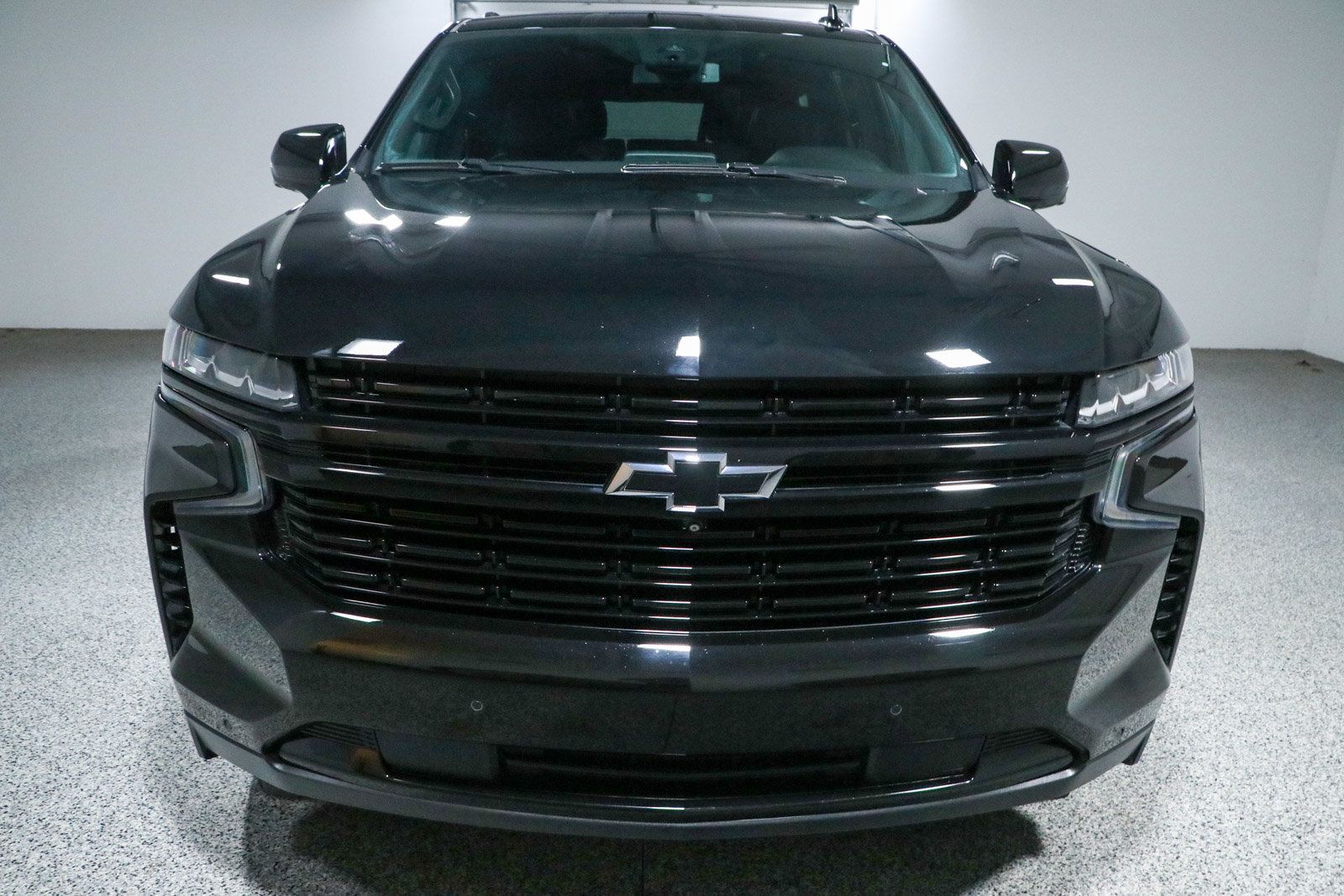 Used 2023 Chevrolet Tahoe RST w/ Luxury Package AWD/4WD image 4