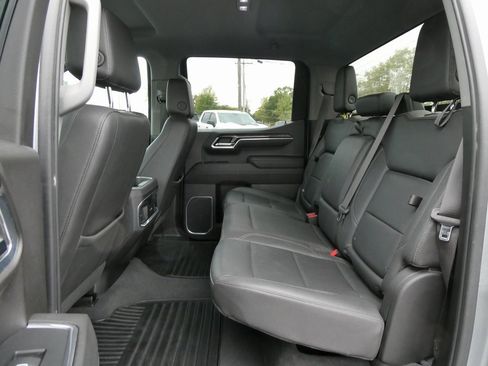 Used 2023 Chevrolet Silverado 1500 LTZ w/ Z71 Off-Road Package image 17