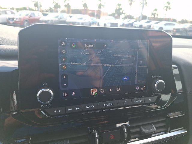 Certified 2024 Nissan Pathfinder SV FWD image 20