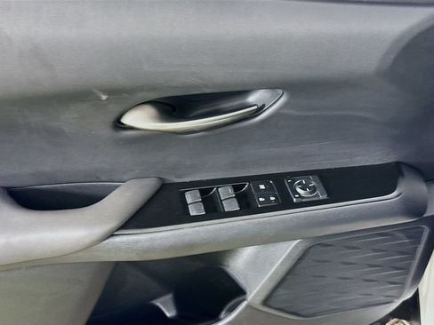 Used 2020 Lexus UX 200 w/ Accessory Package FWD image 19