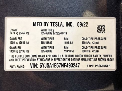 Used 2022 Tesla Model S AWD/4WD image 27