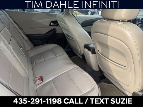 Used 2013 Chevrolet Malibu Eco w/ Navigation Package image 14