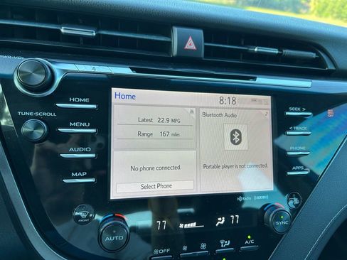 Used 2019 Toyota Camry XSE image 24