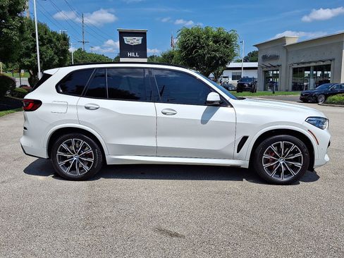 Used 2021 BMW X5 xDrive40i w/ M Sport Package AWD/4WD image 26