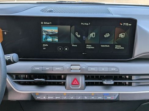 New 2026 Kia K4 FWD image 19