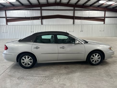 Used 2005 Buick LaCrosse CXL w/ Chrome Appearance Package image 6