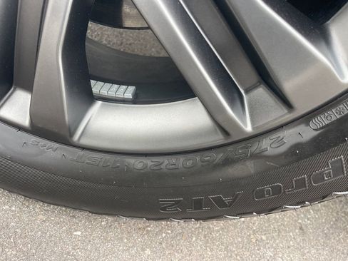 Used 2022 Ford F150 Lariat image 36