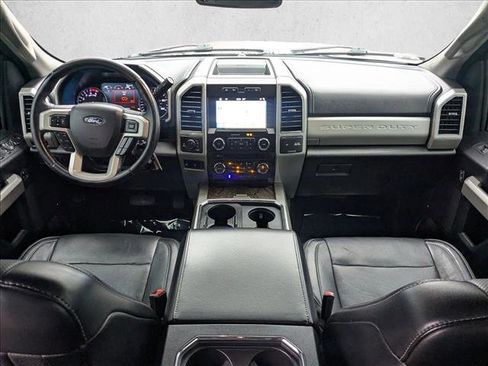 Used 2018 Ford F350 Lariat w/ Chrome Package image 16