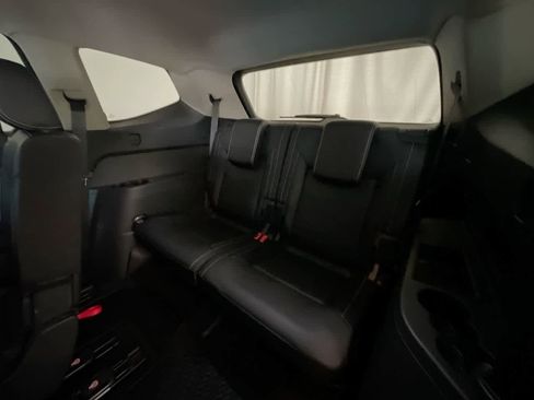 Used 2021 Volkswagen Atlas SE image 22