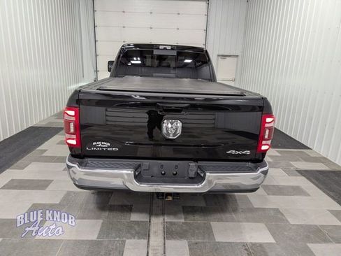 Used 2024 RAM 3500 Limited AWD/4WD image 4