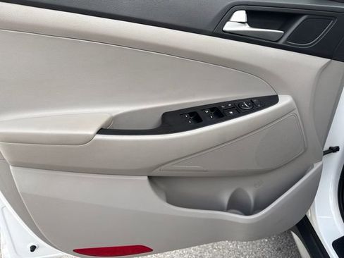 Used 2020 Hyundai Tucson SEL image 9