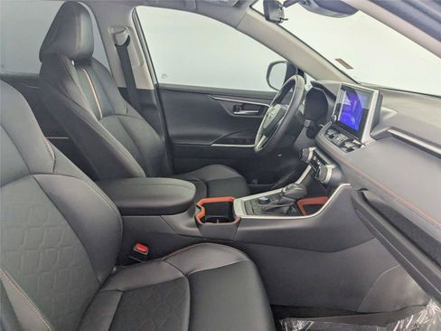 Used 2023 Toyota RAV4 Adventure AWD/4WD image 32
