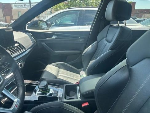 Used 2023 Audi SQ5 Prestige w/ Prestige Package AWD/4WD image 4