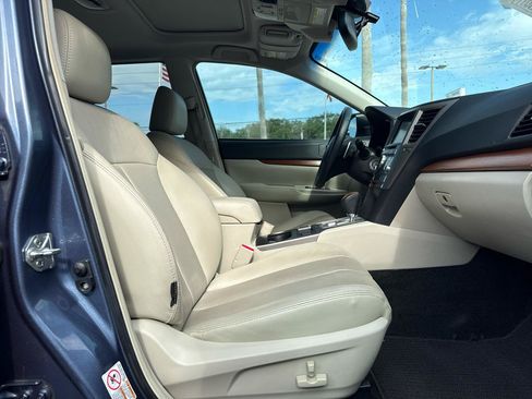 Used 2014 Subaru Outback 2.5i Limited AWD/4WD image 9