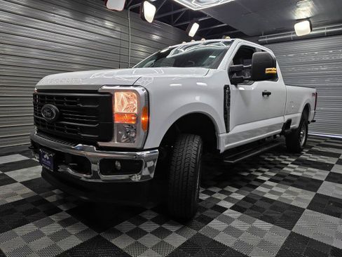 Used 2023 Ford F350 XL w/ FX4 Off-Road Package AWD/4WD image 38