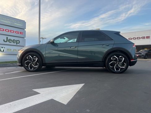 Used 2024 Hyundai Ioniq 5 SEL image 15