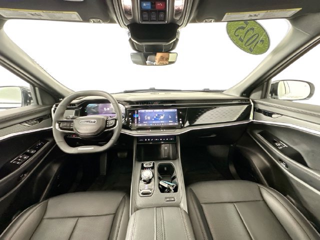 Used 2025 Jeep Wagoneer S Limited AWD/4WD image 21