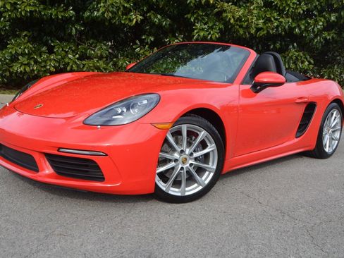 Used 2020 Porsche 718 Boxster image 7