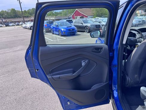 Used 2019 Ford Escape S FWD image 13