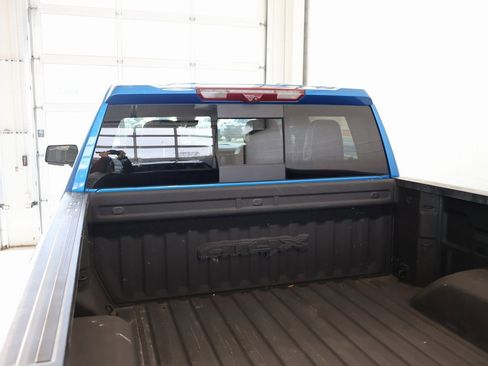 Certified 2022 GMC Sierra 1500 AT4X image 32