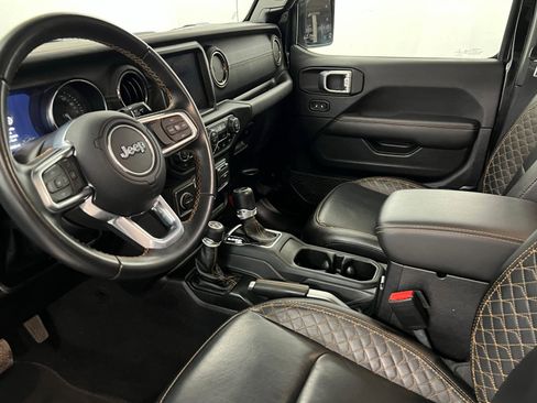 Used 2021 Jeep Wrangler Unlimited Sahara image 18