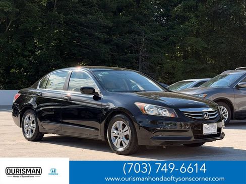 Used 2011 Honda Accord SE image 1