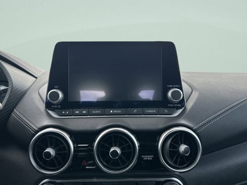 Used 2024 Nissan Sentra SV image 18