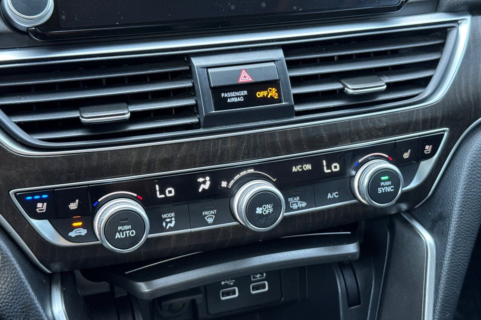 Used 2021 Honda Accord Touring image 28
