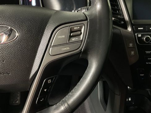 Used 2018 Hyundai Santa Fe Sport image 27