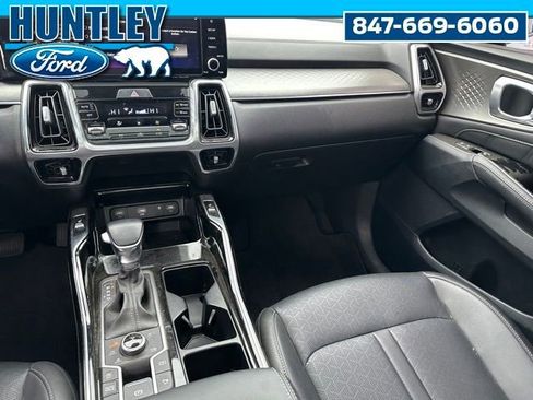Used 2022 Kia Sorento SX AWD/4WD image 17