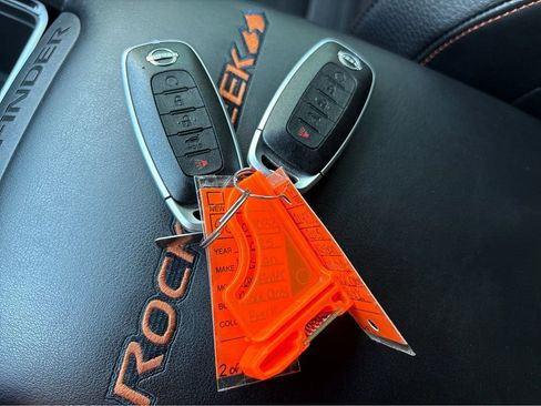 Used 2025 Nissan Pathfinder Rock Creek AWD/4WD image 29