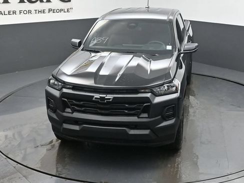 New 2026 Chevrolet Colorado W/T w/ WT Custom Package AWD/4WD image 37