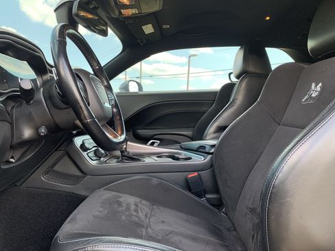Used 2021 Dodge Challenger R/T Scat Pack RWD image 16