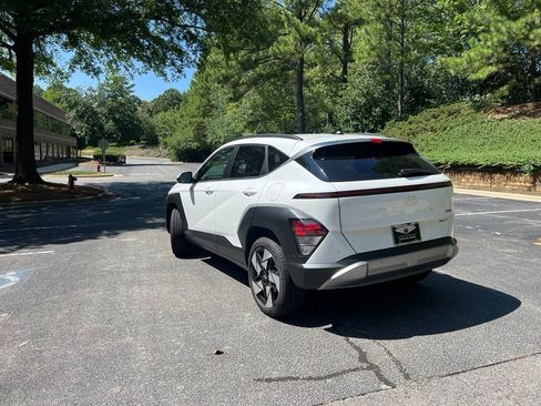 Used 2026 Hyundai Kona Limited AWD/4WD image 3