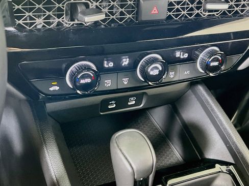 Used 2023 Honda Accord Sport image 15